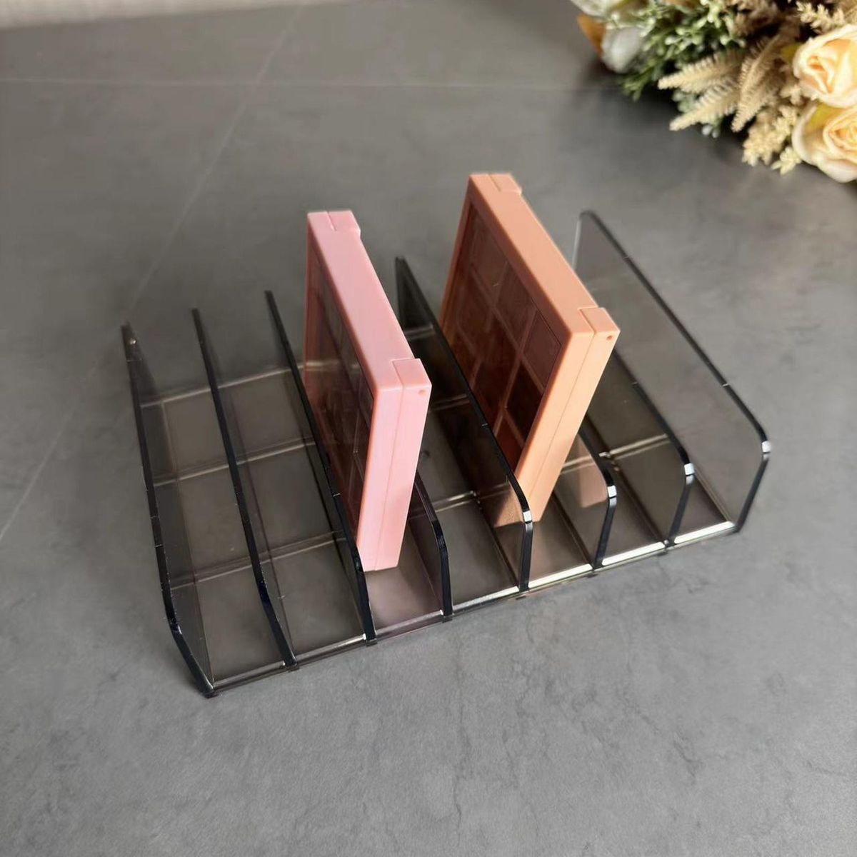 Eyeshadow Palette Storage Rack Makeup Organizer Tray for Eyeshadow Clear Grey