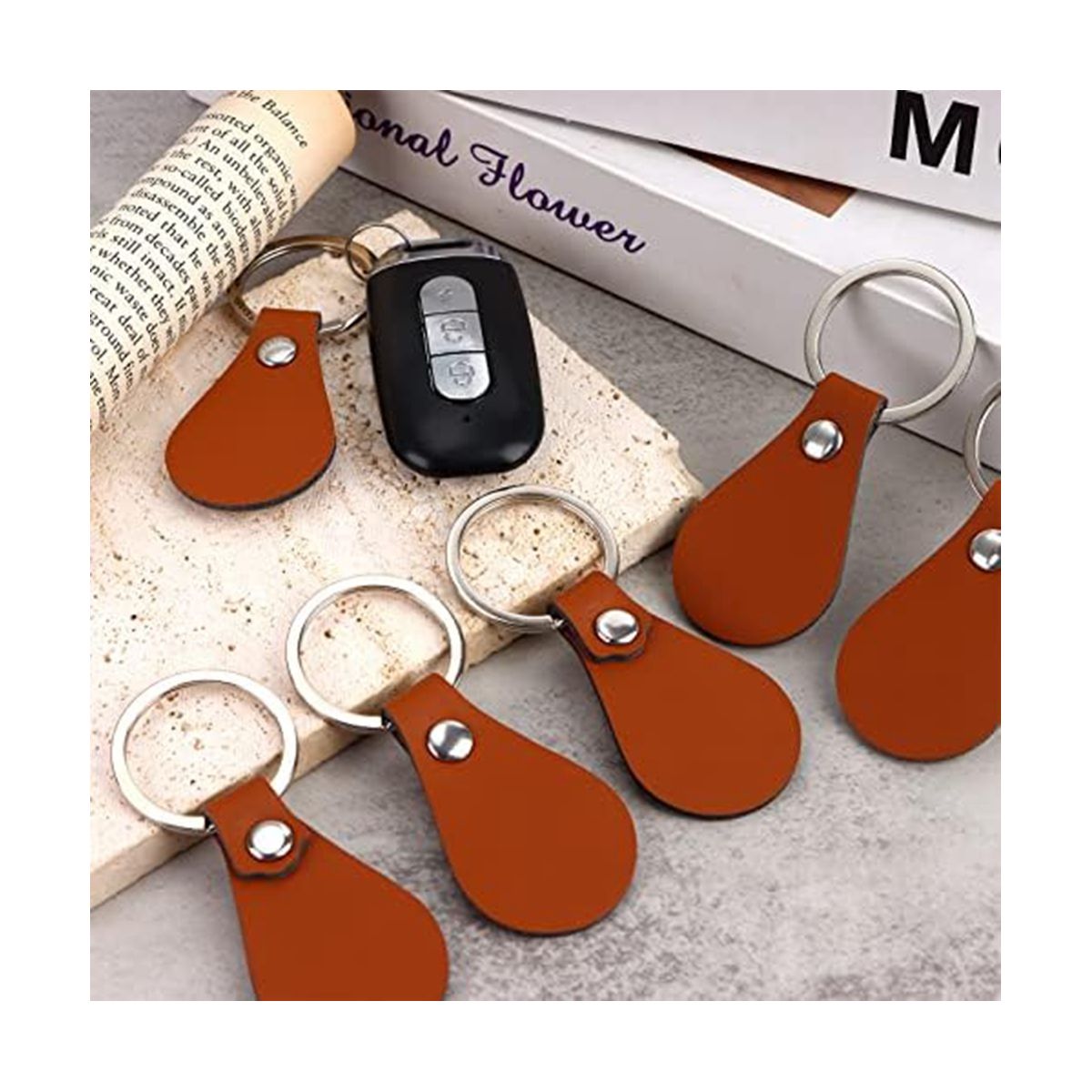 50Pcs DIY Leather Keychains Brown Blank Key Fob Rivets Keychain for Car Key Home Door Key Small Decoration Homemade Gift