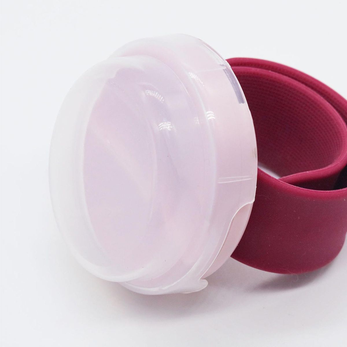 Magnetic Wrist Pin Holder & 40Pcs Sewing Pins Silicone Wrist Strap Red