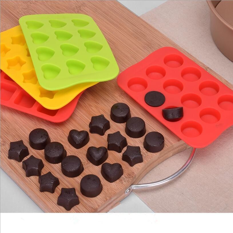 2 PCS Silicone Chocolate Mold Tray Creative Geometry Shaped Ice Cube Cake Decoration Mold, Shape:Heart(Red)