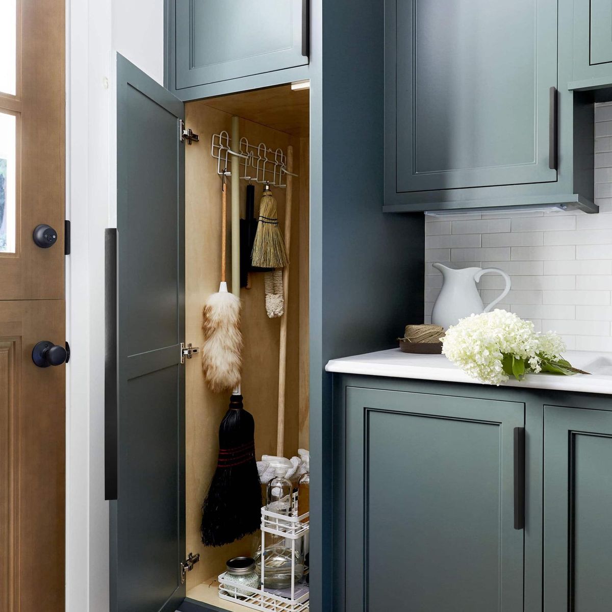 Door Handles 4pcs Sleek Cabinet Handles Easy Install Design for Hidden Black