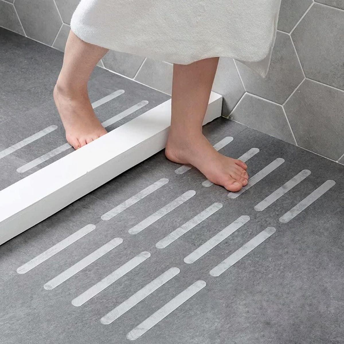 10Pcs Anti-Slip Strips Safety Shower Treads Stickers Bathtub Non Slip Stickers Stair Step Anti Slip Tape 7.87inch