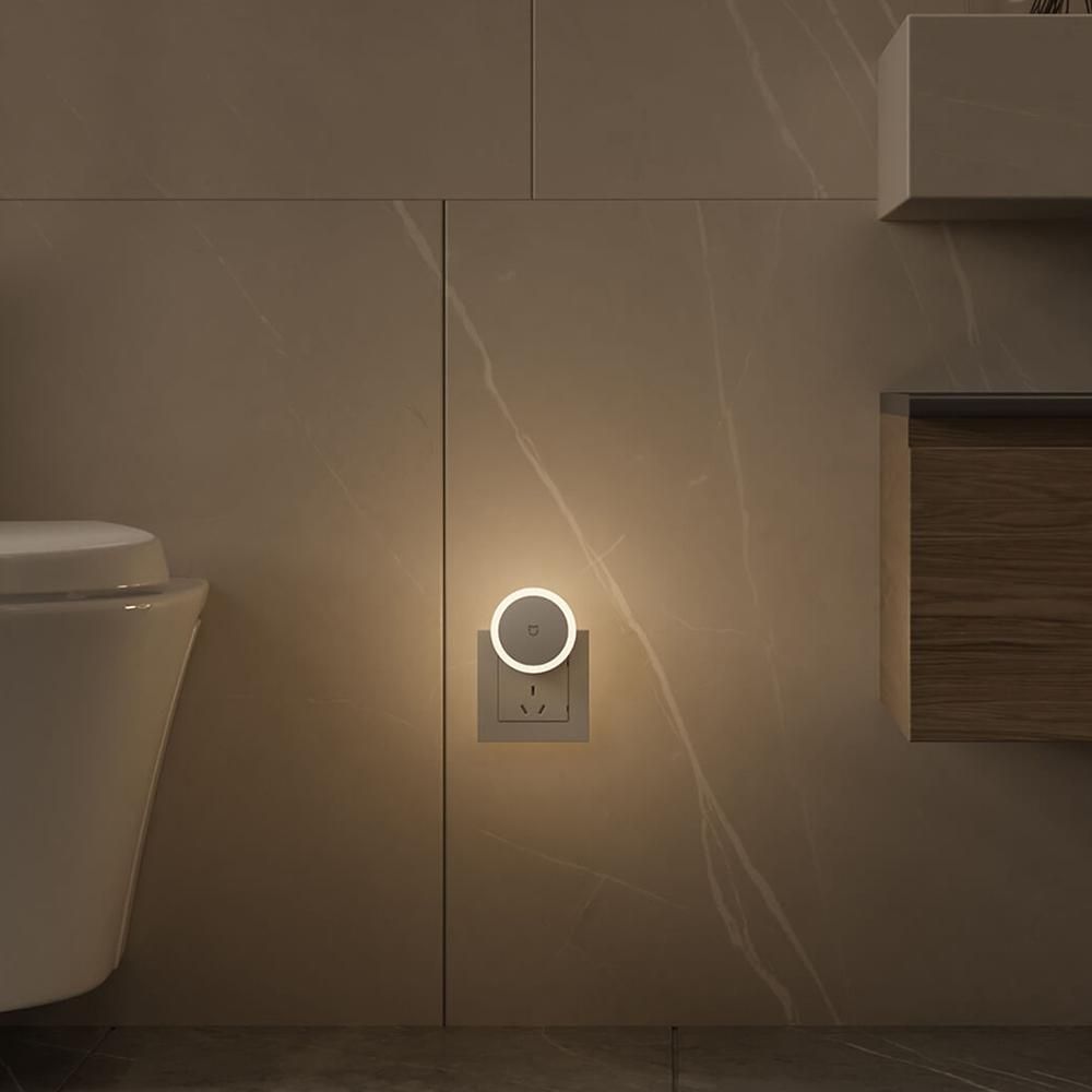 Xiaomi Mi Smart Night Light Plug-in Light Sensor Auto Lighting Soft Warm Light Anti-blue Light Energy-saving Night Lamp 220V