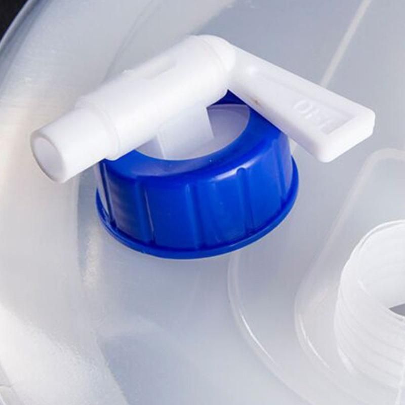 2 Pcs Folding the Water Tank, Camping, Folding Two 5 Liter Containers Into a Flat Shape When Traveling, Easy to Store