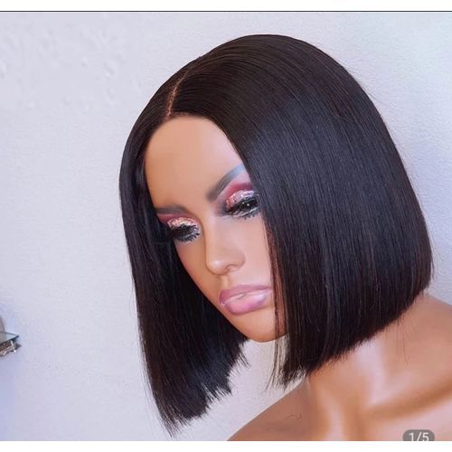Short Blunt Cut Hair With Part Closure Wig