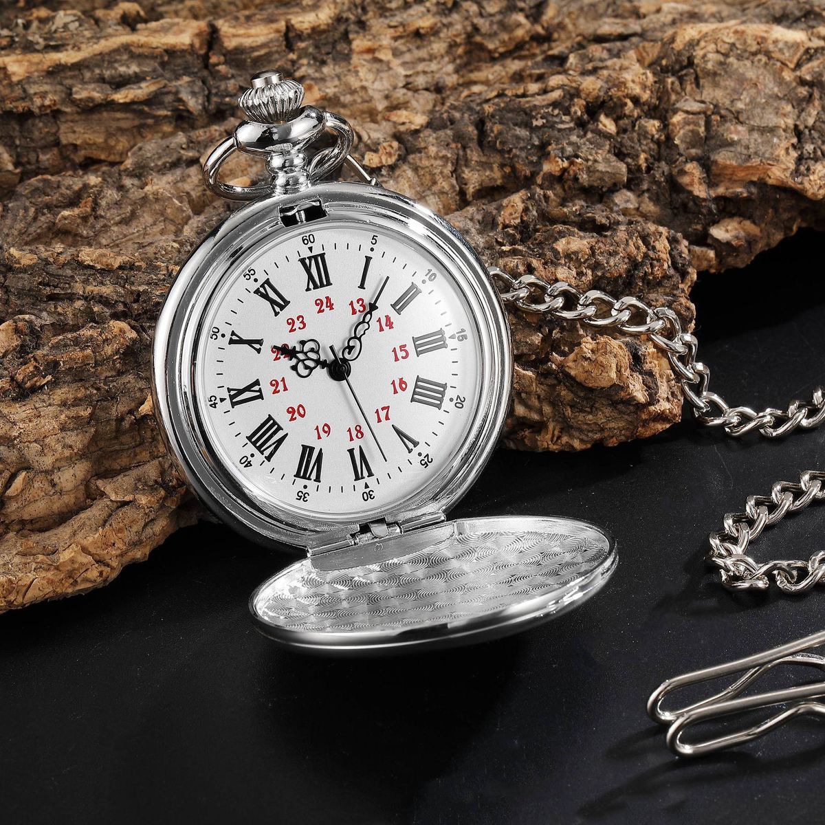 Spot TO MY SON, Husband, GRANDPA carved retro quartz pocket watch pendant retro pocket watch golden dad