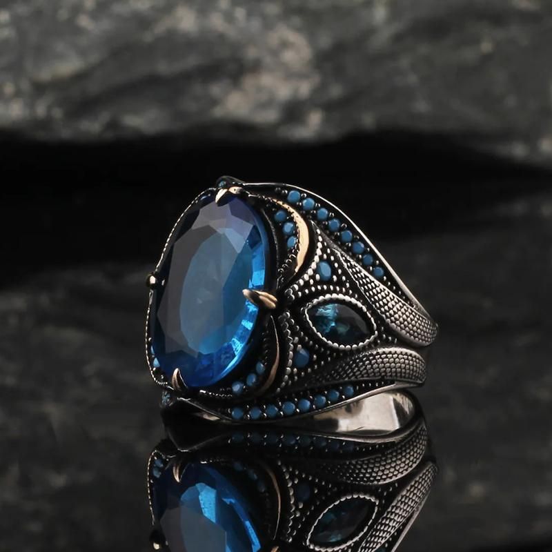 Delicate Antique Silver Color Blue Zircon Men's Ring Festive Party Jewelry