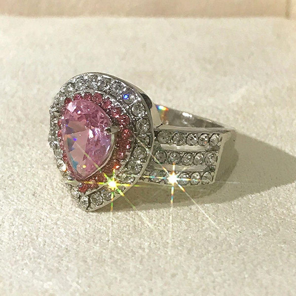 Wedding Ring Exquisite Good Workmanship Women Finger Ring Pink