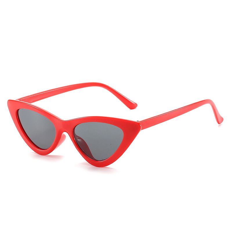 Retro Pointed Cat Eyes Sunglasses- Red