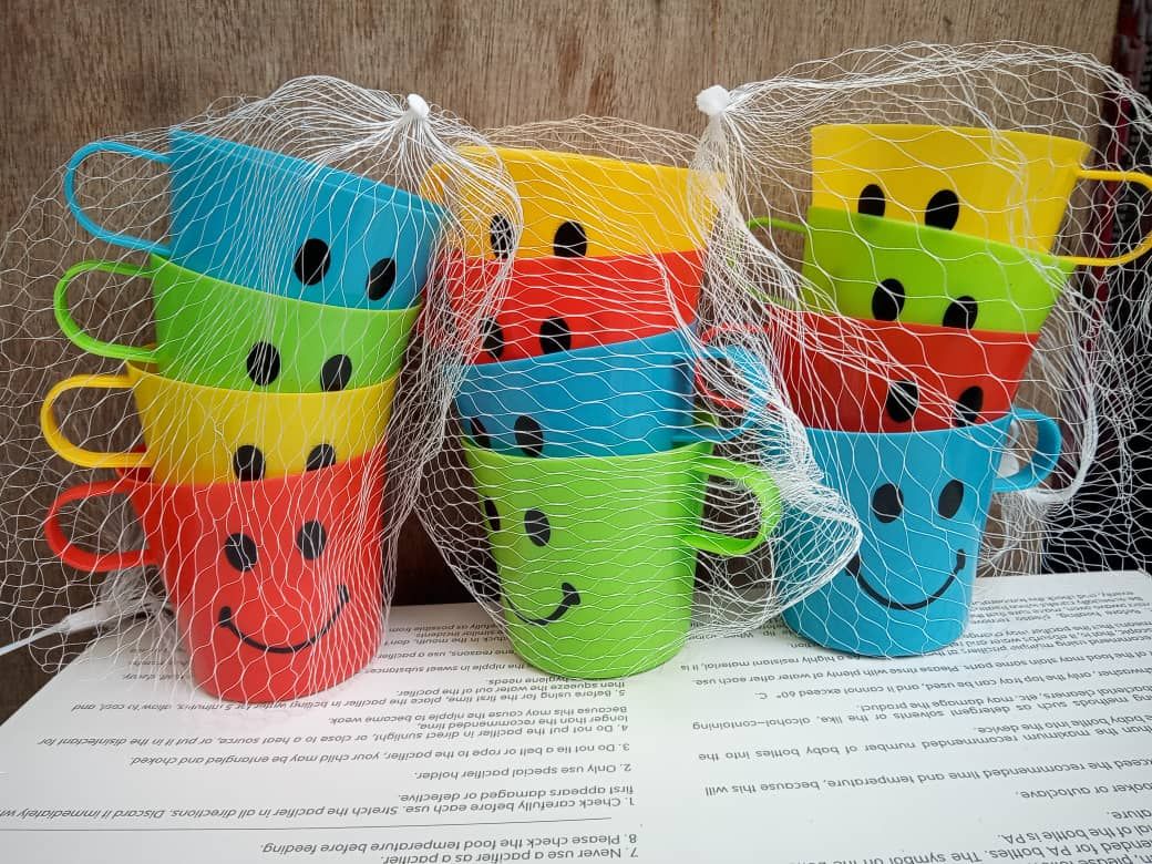 12pcs Smiling Face Cartoon Design Children Plastic Cup