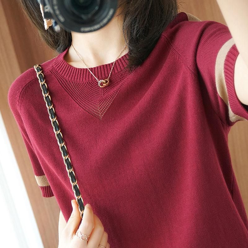 short-sleeved womenT - shirt
