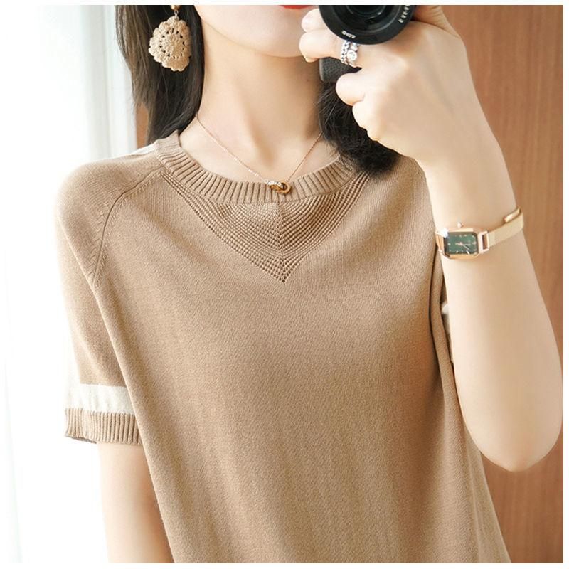 short-sleeved womenT - shirt