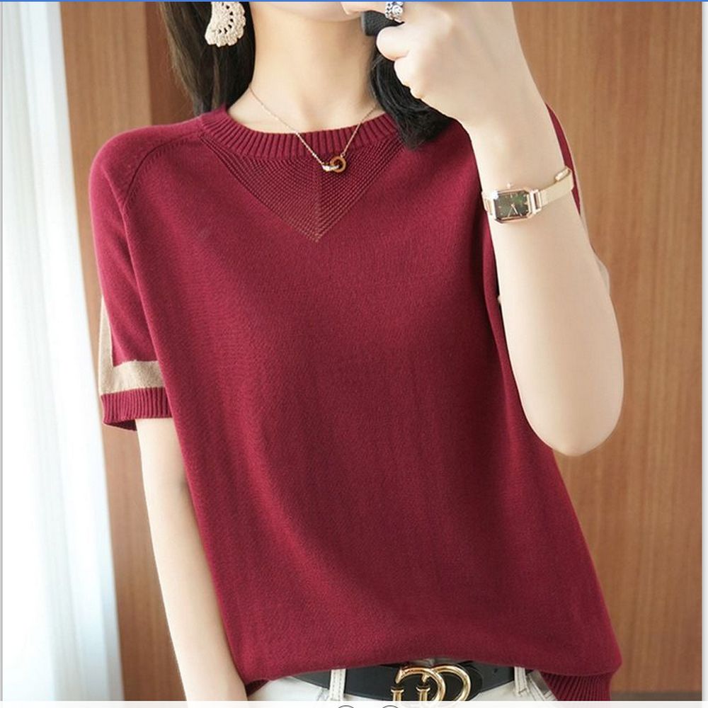 short-sleeved womenT - shirt