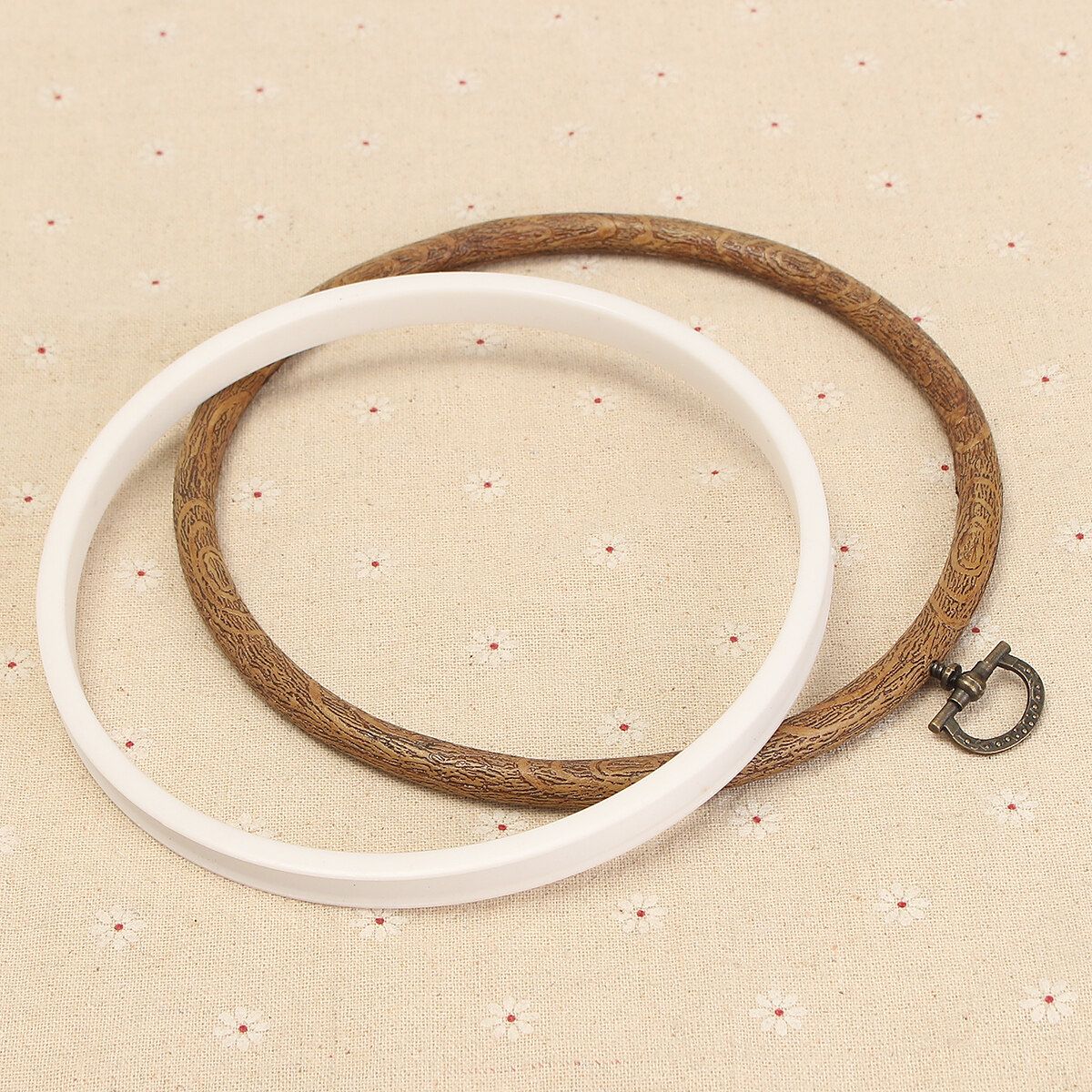 Multi-size Round Embroidery Cross Stitch Hoop Ring 145mm NEW Middle Circle