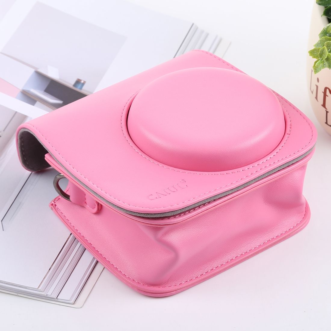 Retro Style Full Body Camera PU Leather Case Bag With Strap For FUJIFILM Instax Mini 9 / Mini 8+ / Mini 8(Pink)