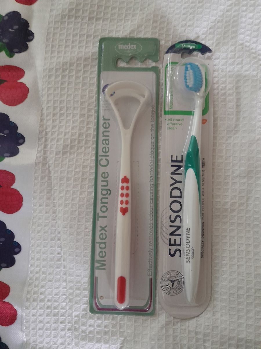 Toothbrush And Tongue Scraper