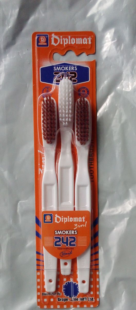 Diplomat Tooth Brush (3 Pieces In 1)