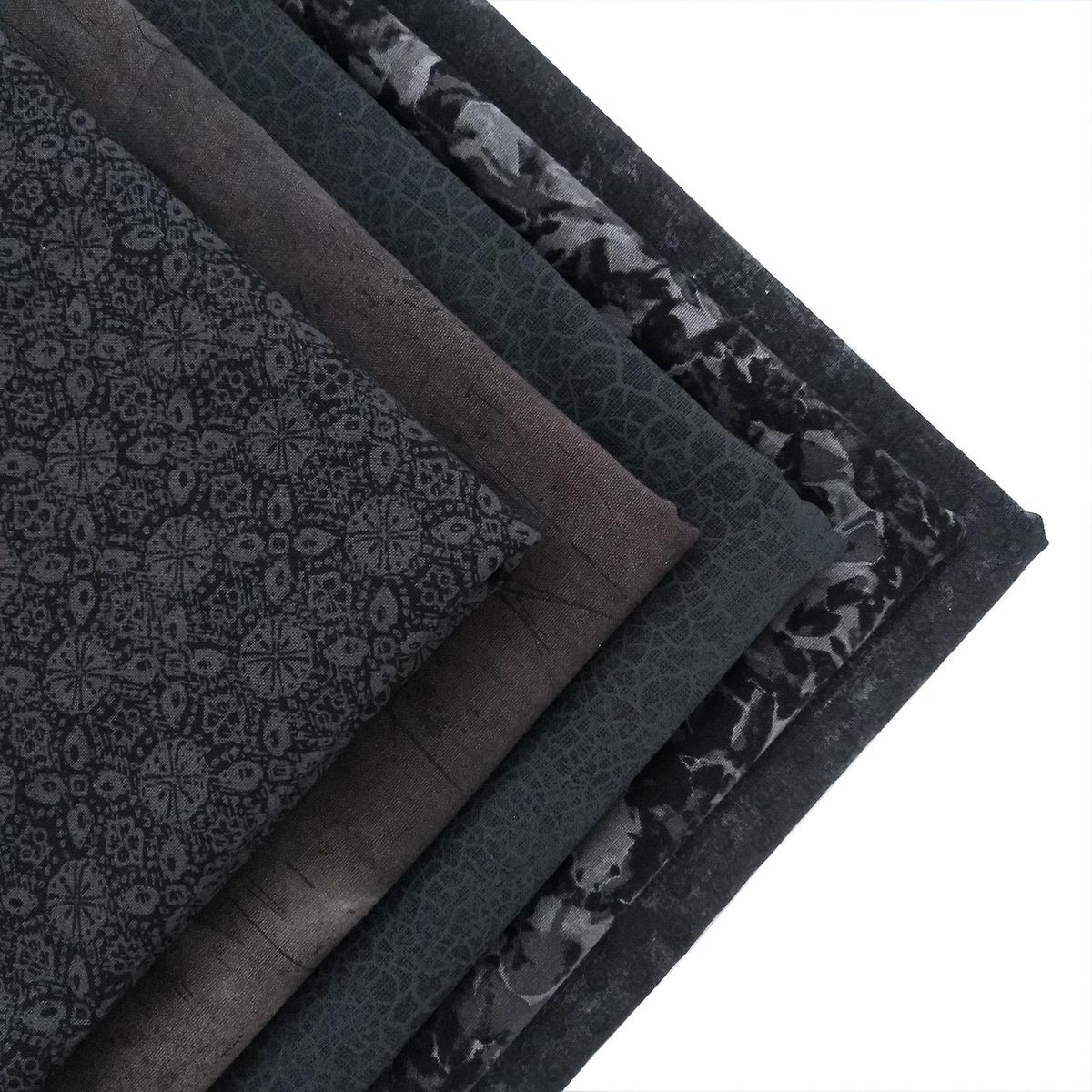 5Pc Plain 100% Cotton Fabric Material  Quarters Quilting Black