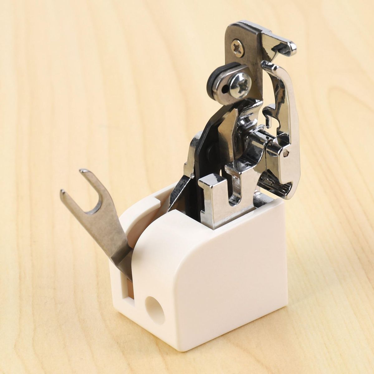 1Pcs Side Cutter Overlock Sewing Machine Presser