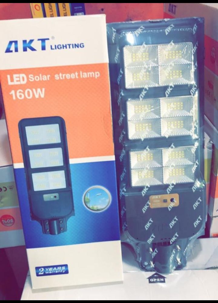 150w Solar Street Light With Inbuilt Panel- All In 1