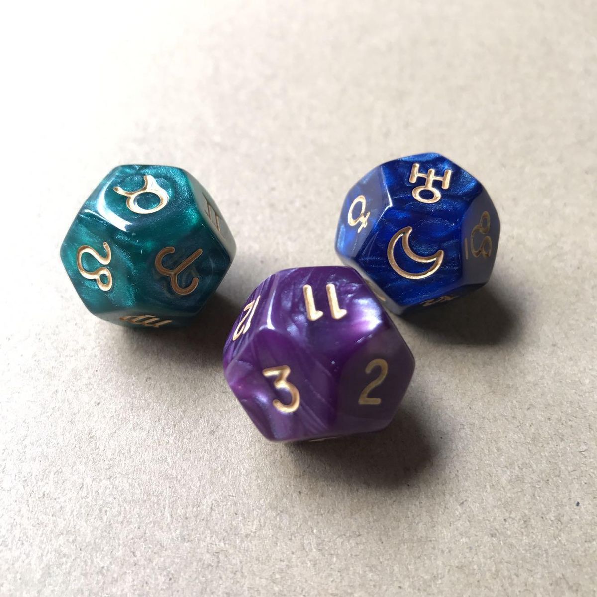 3Pc 12-Sided Tarot Dice Resin Divination Cards Game for