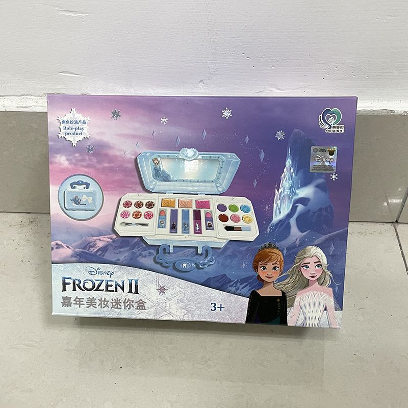 New Disney Girls Frozen 2 Princess Elsa Cosmetics Make Up