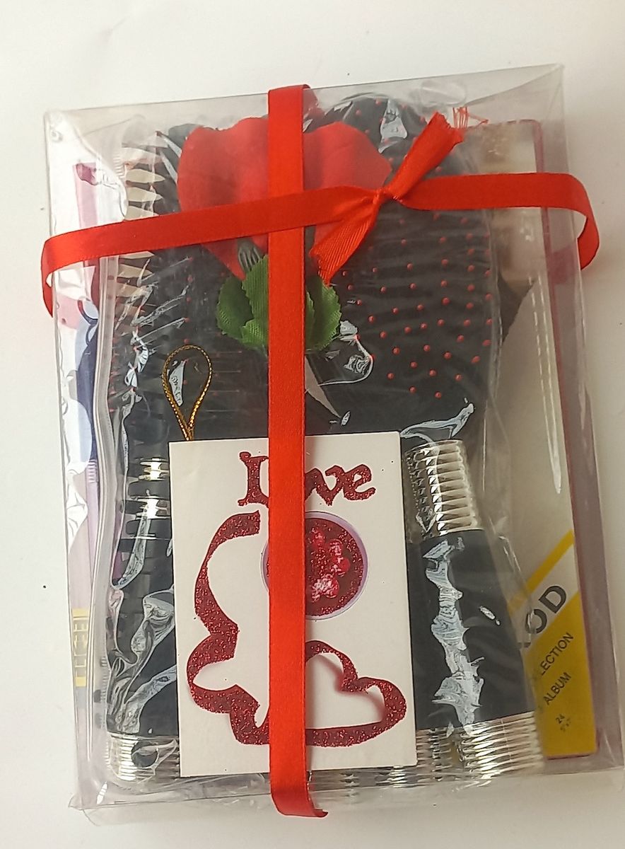 Gift    Package