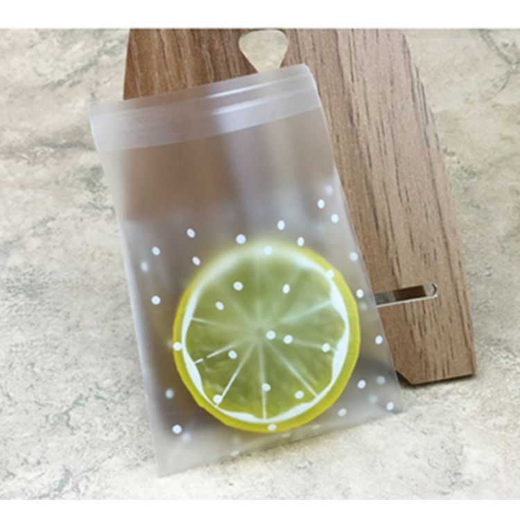 100 PCS Plastic Transparent Cellophane Bags Polka Dot Candy Cookie Gift Bag With DIY Self Adhesive Pouch Celofan Bags For Party 7x7cm