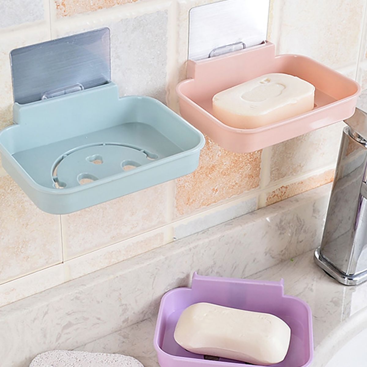 Soap Holder Hollow Smile Face Thicken PP Self-Adhesive Wall Mounted Self Draining Soap Holder For Bathroom-Blue