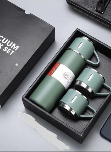 Stainless Steel Vacuum Flask With 3 Cups