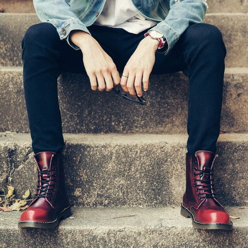 Luxury Men's Fashion Boots EUR Size 36-47 Top Quality Italian Handmade Cow Split Leather Motorcycle Boots Unisex High Top Martin Boots Handsome Male Shoes Couples Oxfords Outsole Ankle Boots Red