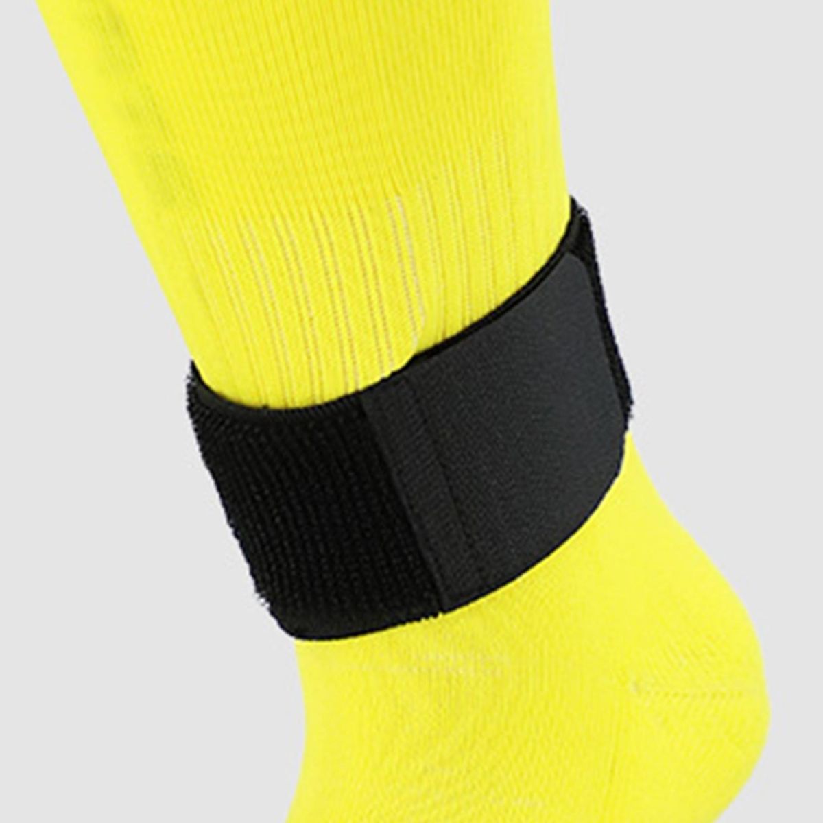 1 Pair Shin Straps Fastener Shinguard Sports Guard Tapes Black
