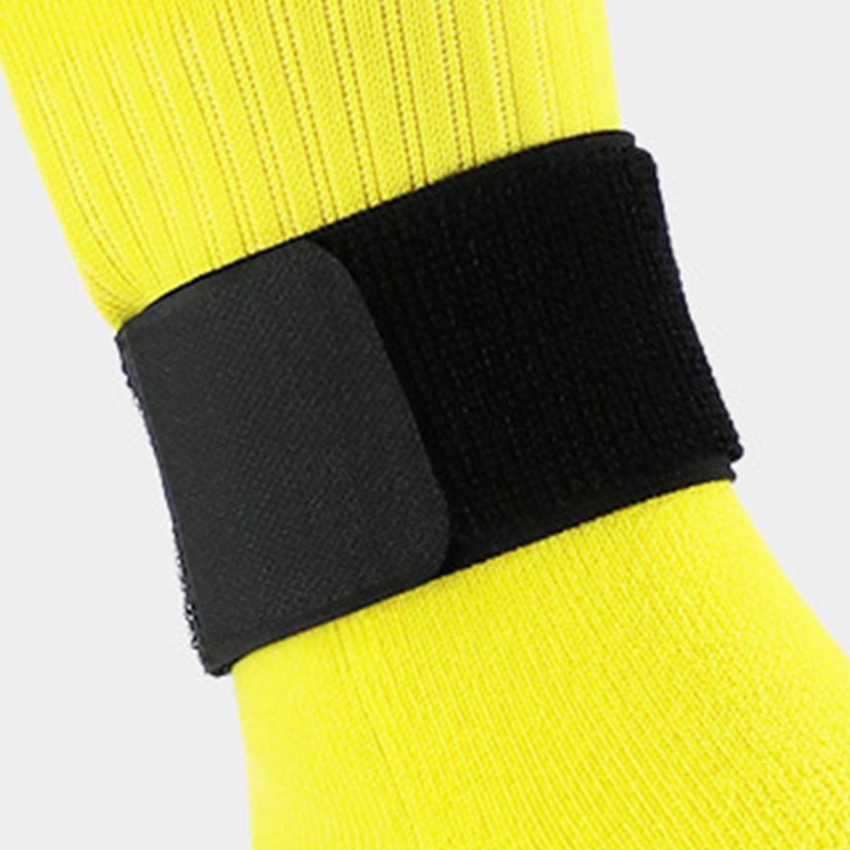 1 Pair Shin Straps Fastener Shinguard Sports Guard Tapes Black