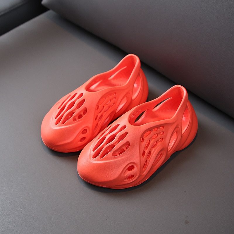 Runner Sandals Breathable Foam Shoes With Holes