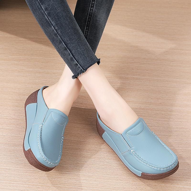 2023 Summer New Women's Leisure and Comfortable Mom's Slippers Fashion Versatile Shake Shoes Thick