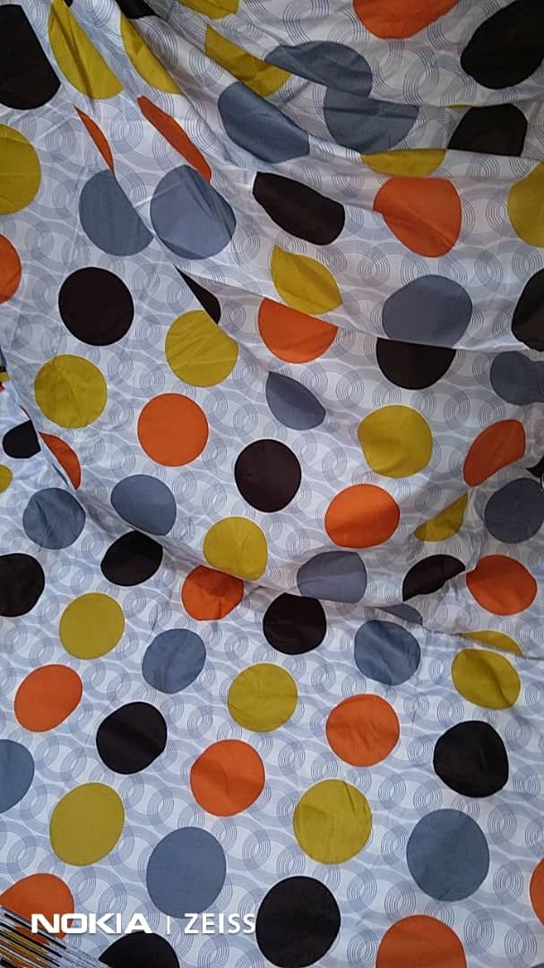 Dotted Color Bed Spread With Pillowcase Covers