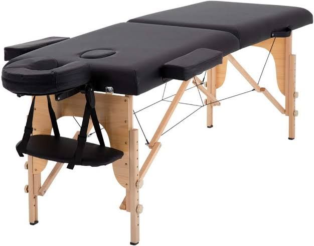 Exquisite Wooden Professional Foldable Massage Table