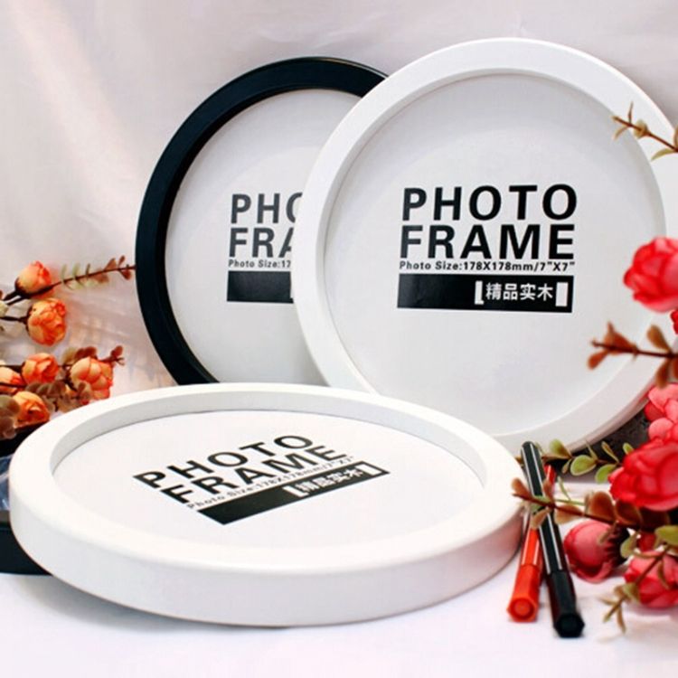 Hanging Wall Mounted Round Photo Frame