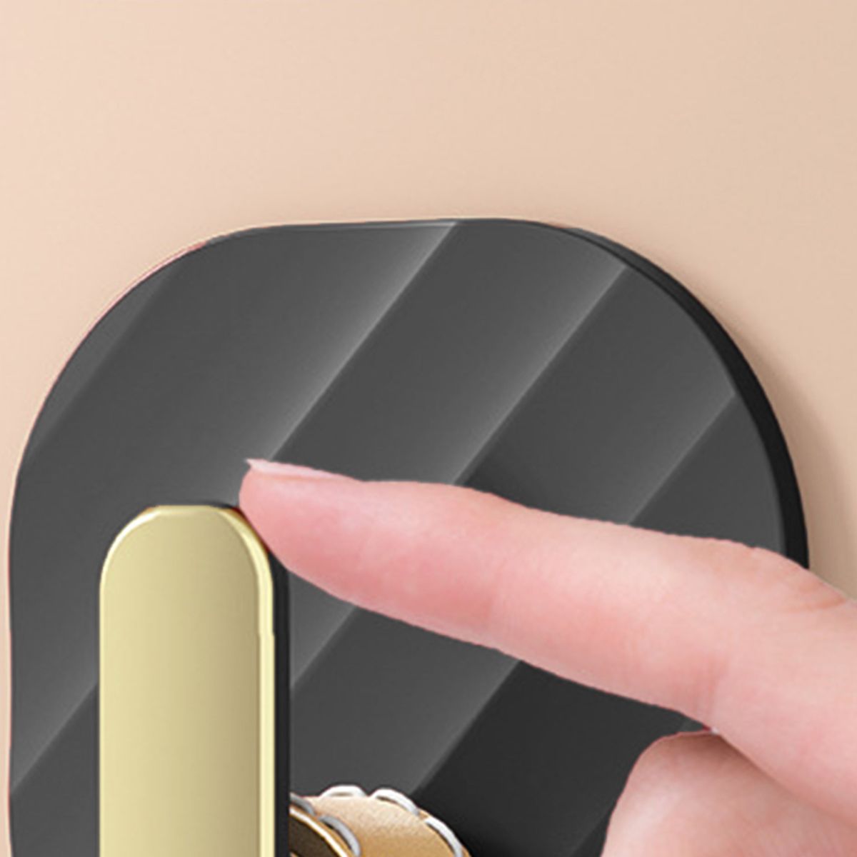 4Pcs Towel Hook Space Saving Coat Hook Black