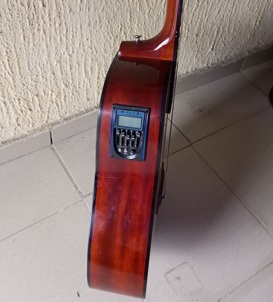 41 Inches Professional Acoustic Electric Guitar