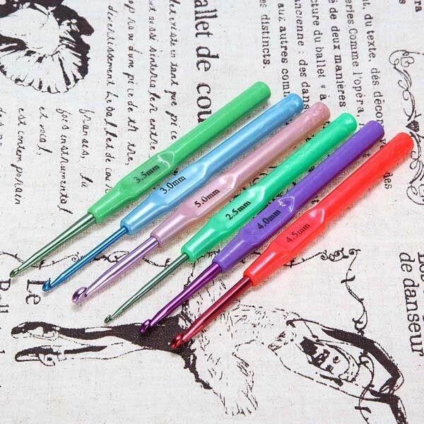 6 Sizes Aluminum Plastic Handle Crochet Hooks Knitting Yarn Needles Set 2.5-5mm