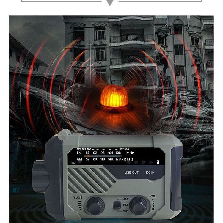 Hand Crank Battery Powered Solar Radio With LED Flashlight