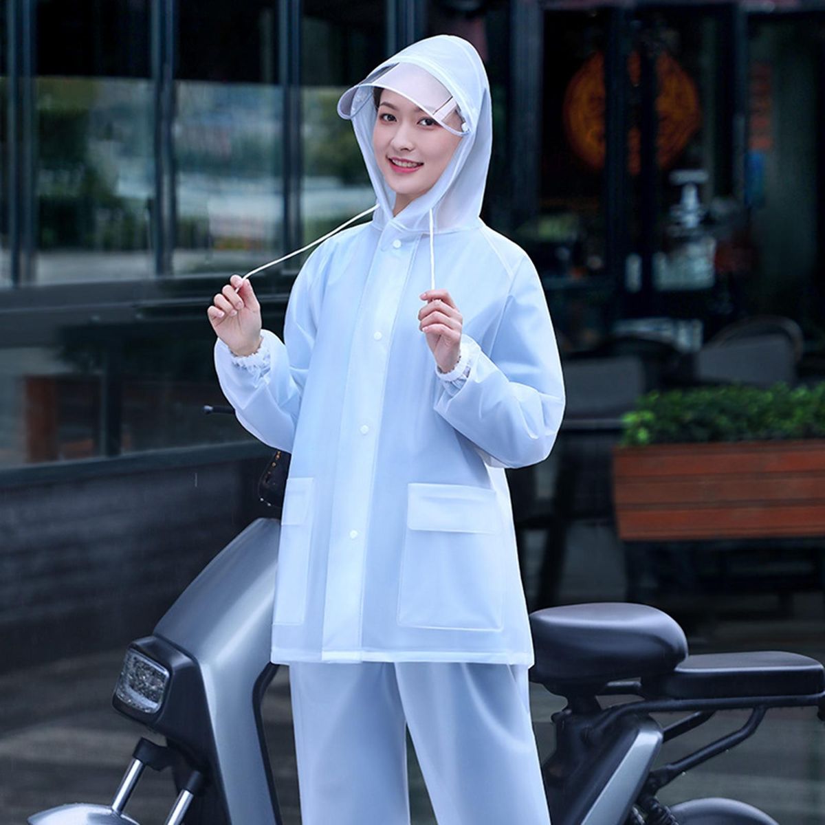 1 Set Rain Coat Removable Face Shield Rain Coat Warm White