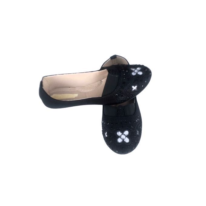 Ladies Quality Flat Shoe For Women-black