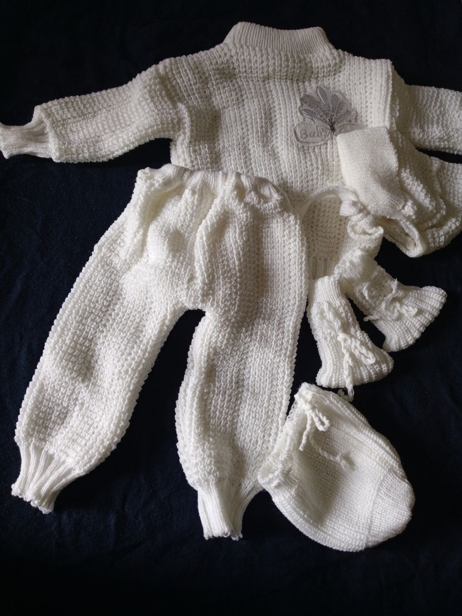 Set Of Baby Sweater With An Extra Cap A3 - White