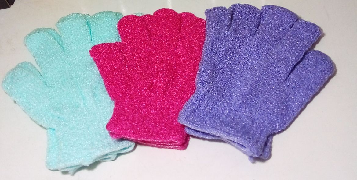 CLASSIC OVAL EXFOLIATING BATH SPONGE, 3 PAIRS