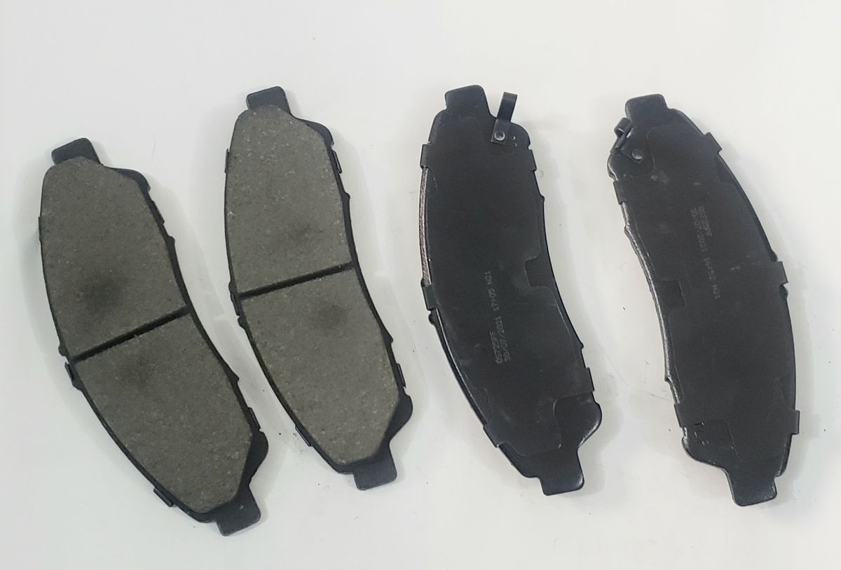 QS ZD 1378 CERAMIC FRONT BRAKE PAD SET