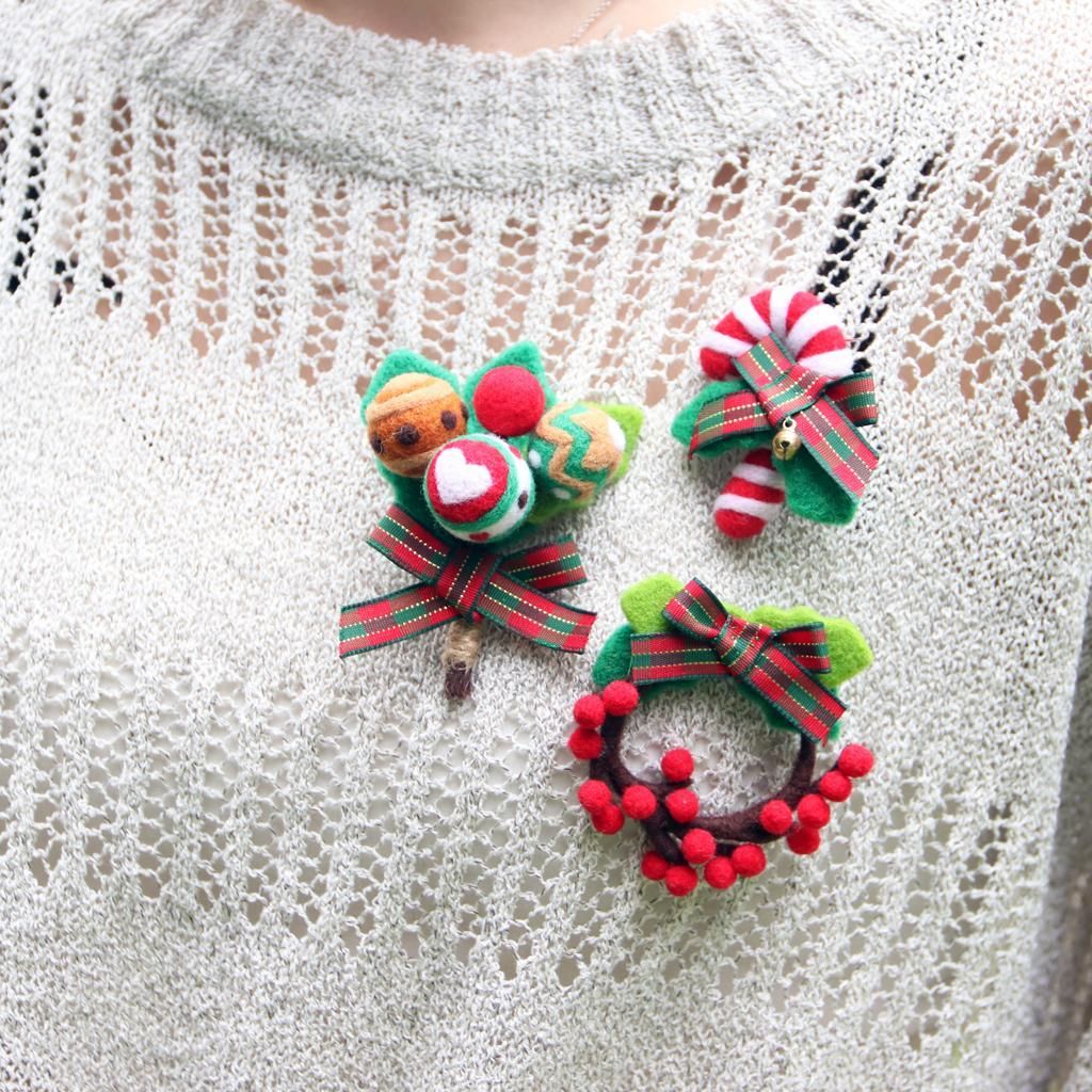 Brooch  Felting Kit For Beginners With Basic Tools Tutorials - Wreath