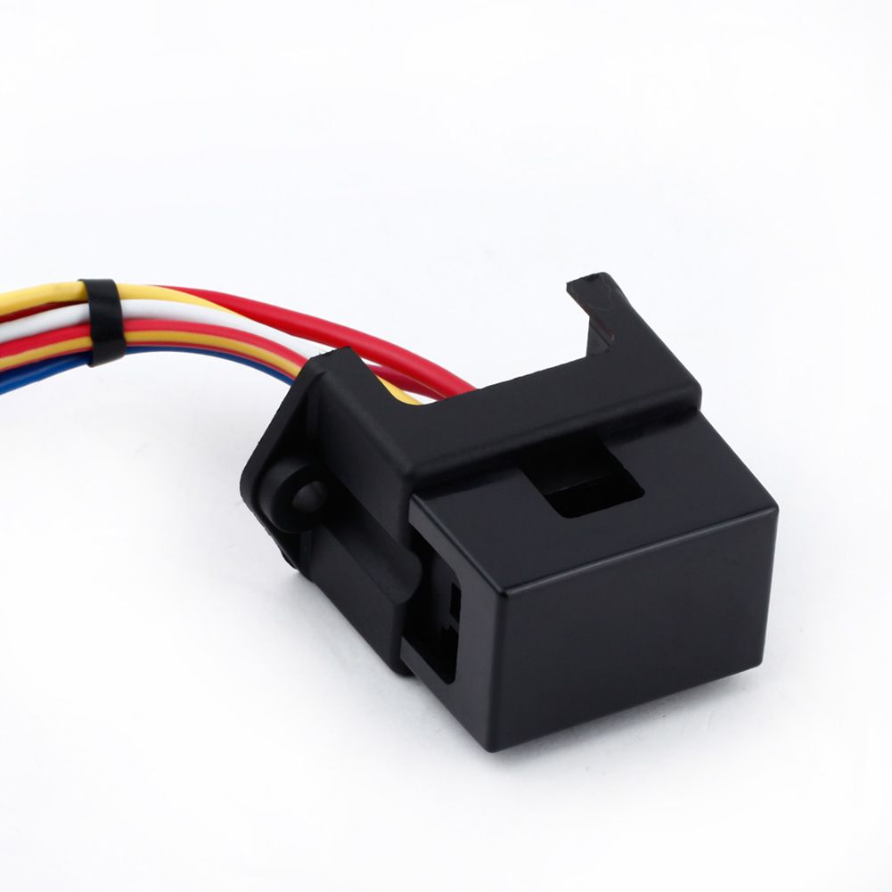 4 Way DC32V Circuit Car Trailer Auto Blade Fuse Box Block