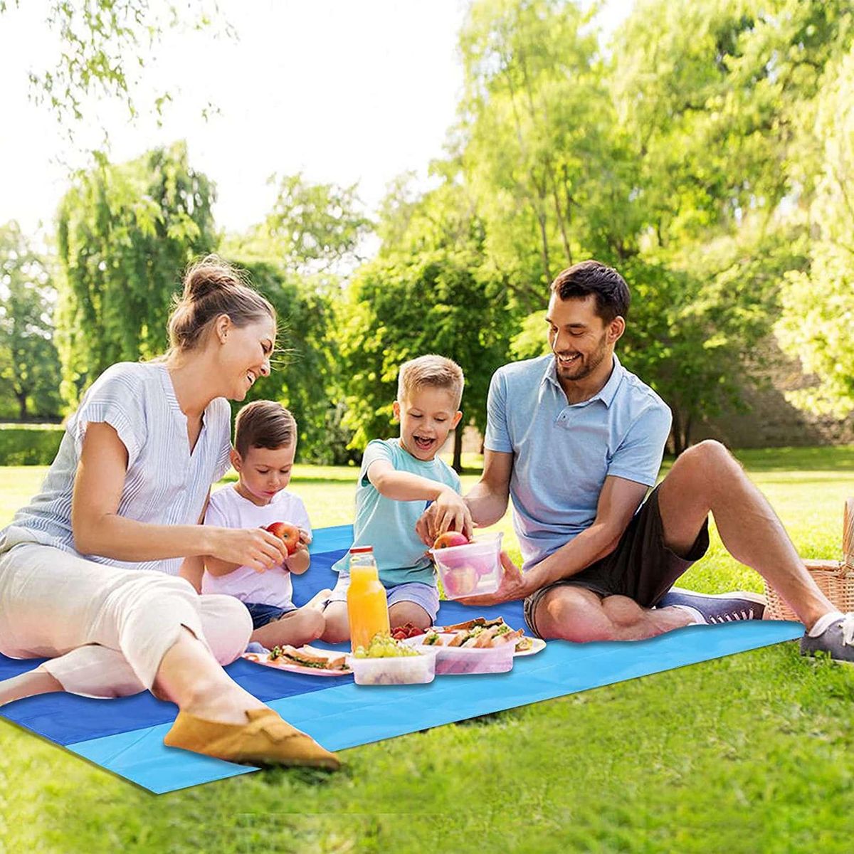 Beach Blanket Sandproof Beach Mat 200X150cm for Travel Campi